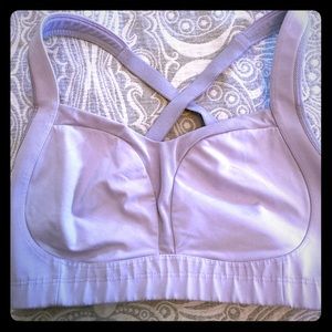 Lululemon Tata Tamer II 34E (34DD)